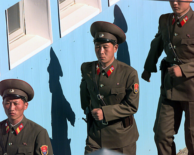 North Korea soldiers